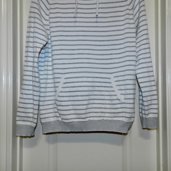 Hooded Pullover Sweatshirt Sweater - Picture 3 of 7